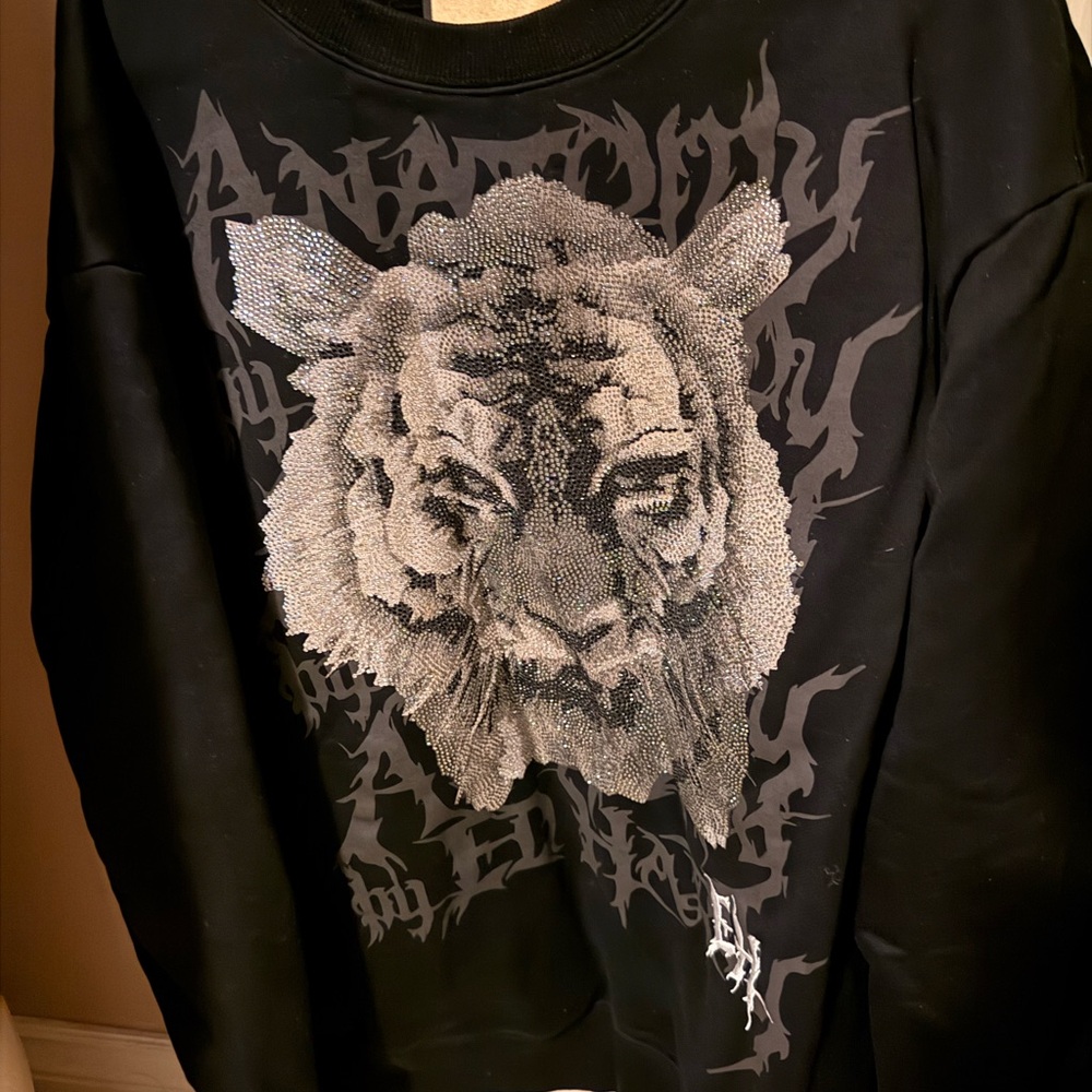 Ed Hardy Black and Gray Tiger Crewneck Sweater